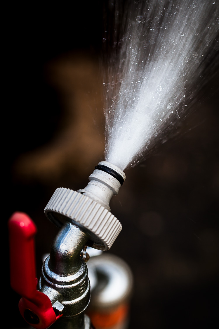 Wasser, Druck, Wasserdruck, Anschluss, Wasseranschluss, Wasserhahn, Garten