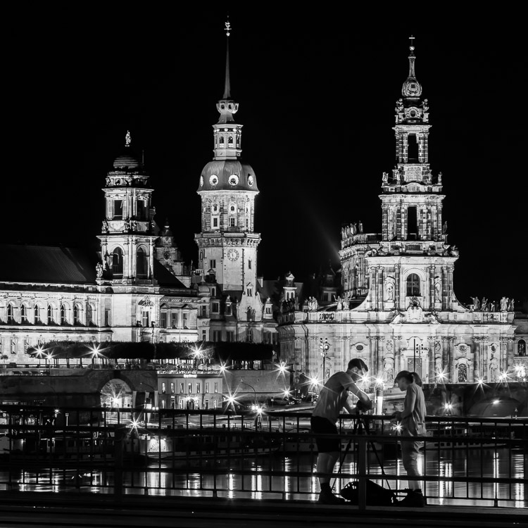 Dresden, Elbufer, Hofkirche, Residenzschloss, Oberlandesgericht