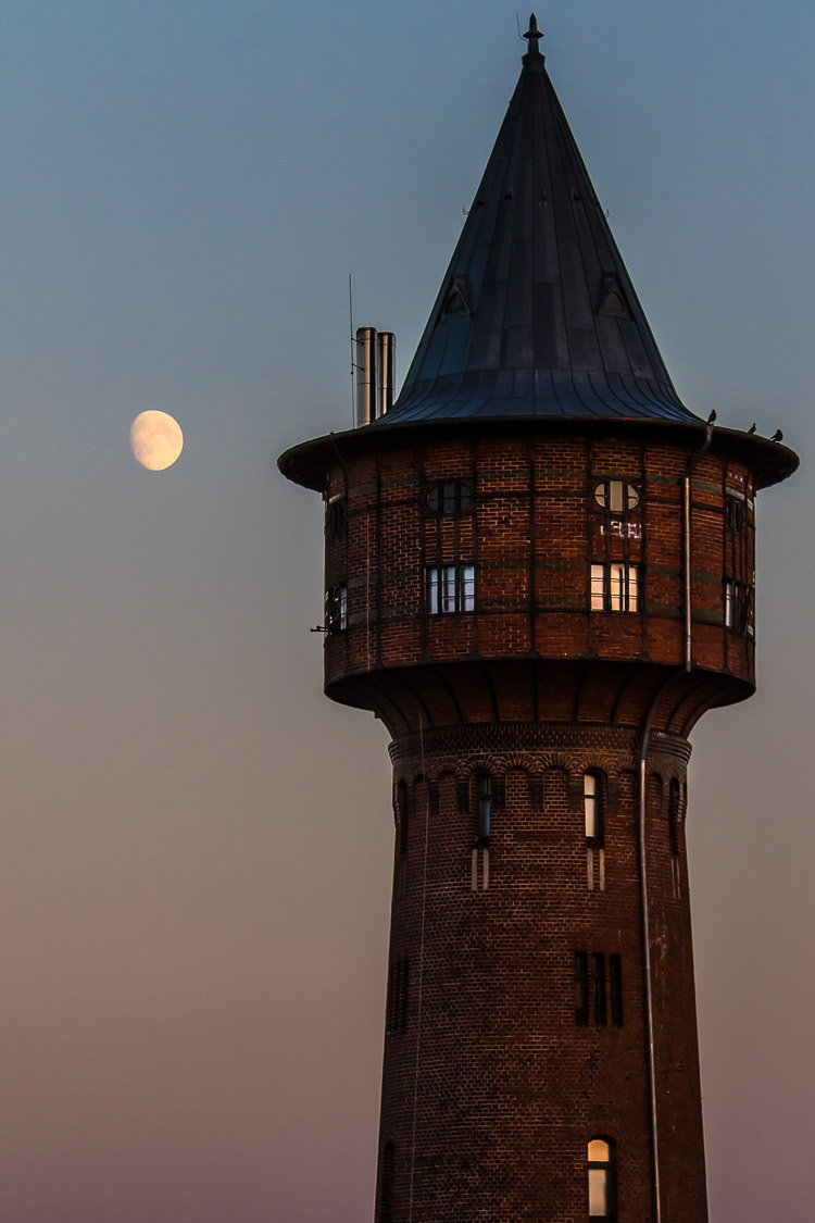 Wasserturm, Wahrzeichen, Zernsdorf, Königs Wusterhausen, Sonnenuntergang, Mond