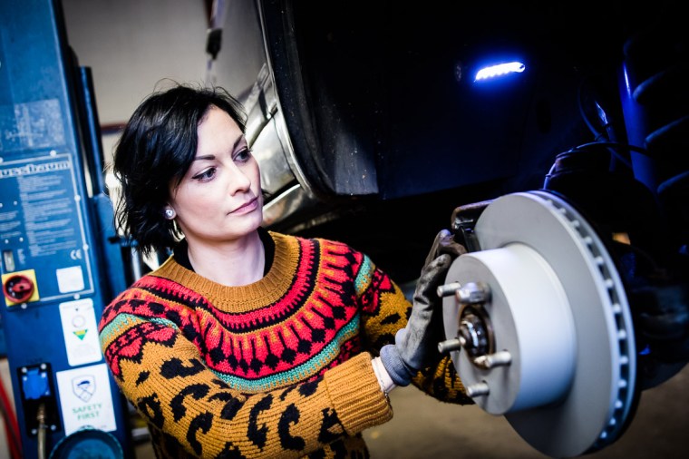 Lina van de Mars, Werkstatt, Auto, Reparatur, Bremse, Bremsscheibe