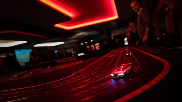 Carrera, Carrera world, Carrerabahn, Rennbahn, Modellauto