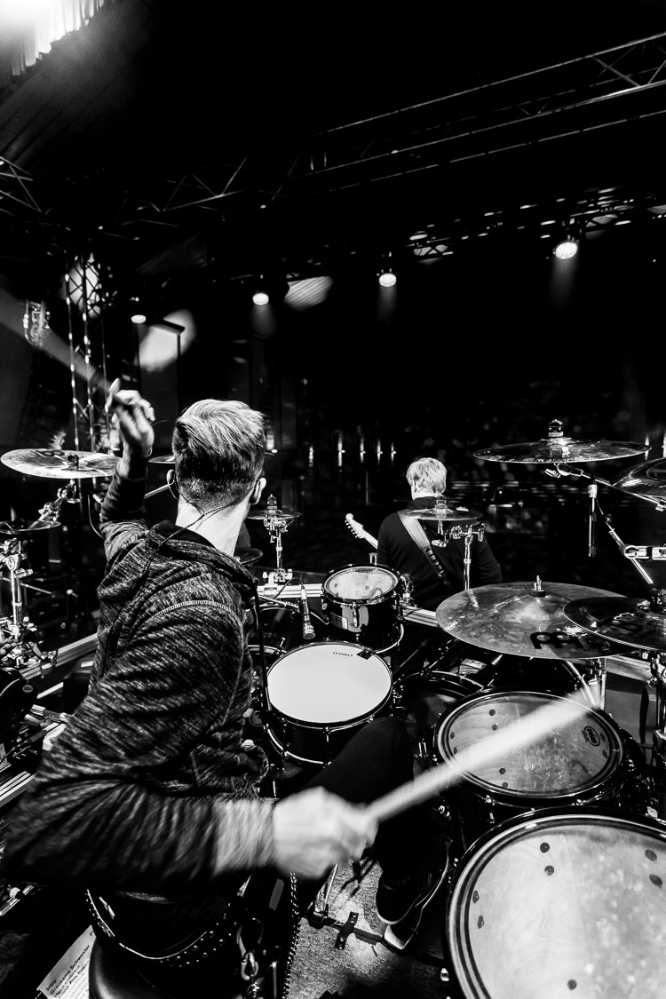 Subway to Sally, Schlagzeug, Rockmusik