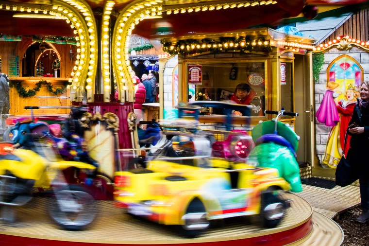 Karussell, Kinderkarussell, Weihnachtsmarkt